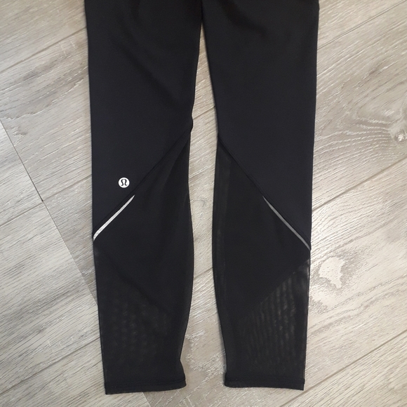 Lululemon | Jet Black mesh leggings - Picture 11 of 15